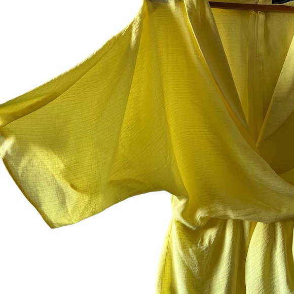 Asos Design Drapey Mini Wrap Dress Yellow Size 4 NWT - Picture 4 of 6